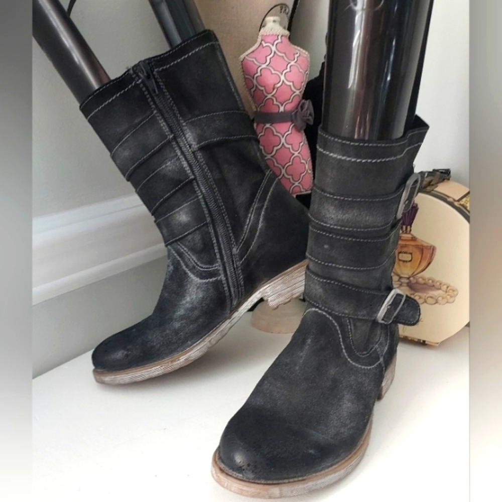 Stylish Black Ankle Booties with Buckle